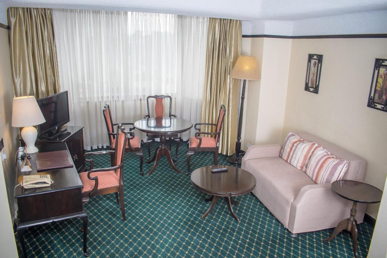 Nairobi Safari Club Hotel Exterior foto