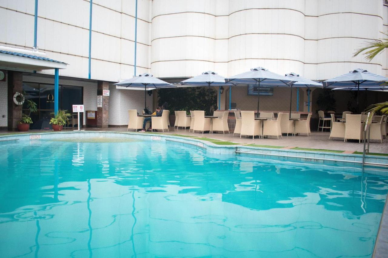Nairobi Safari Club Hotel Exterior foto